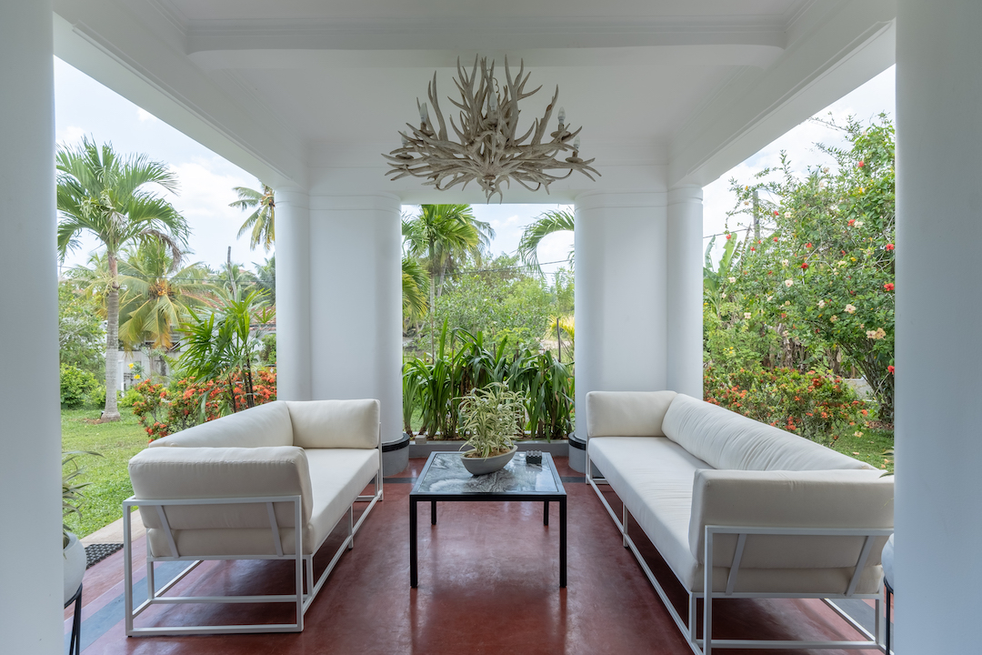 beachfront hotels in sri lanka