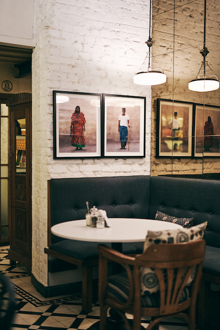 boutique cafe