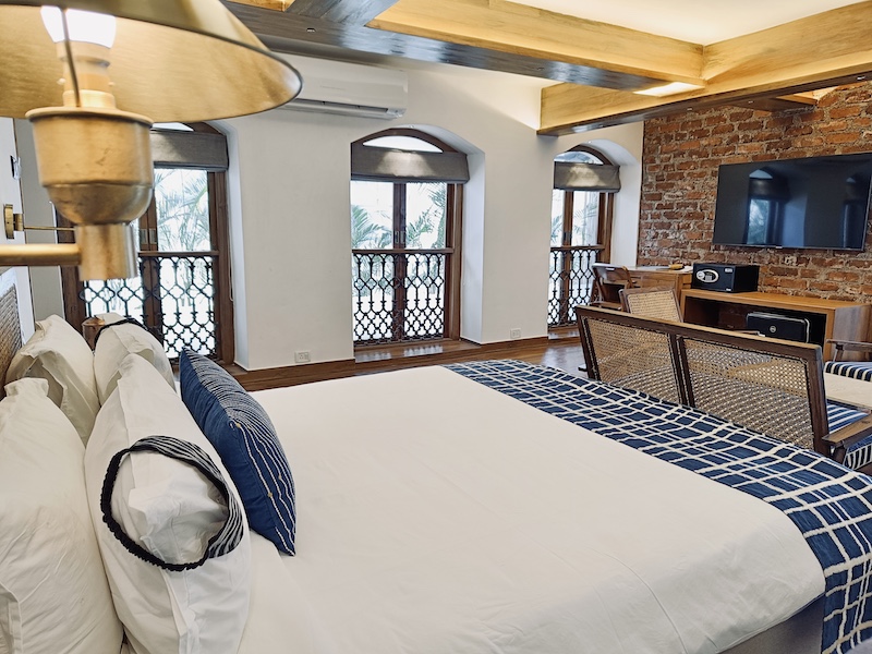 luxury suite