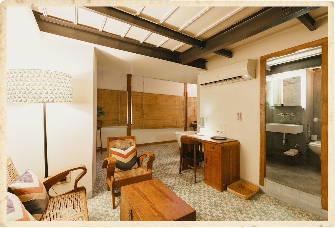 hotel rooms in colaba